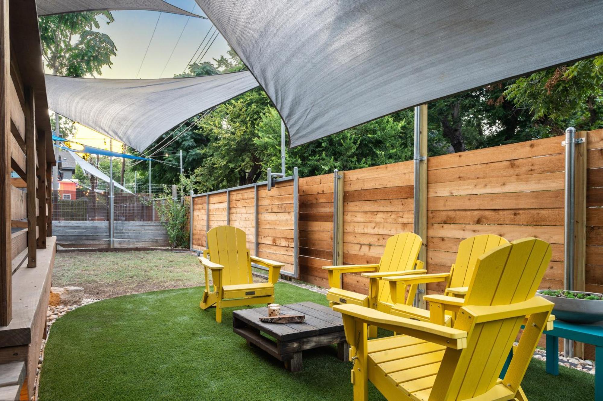 East W Bbq Firepit Fun Yard Casa de Férias Austin